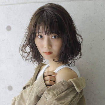 ストレートアイロン使いこなせてる きれいな波ウェーブのつくり方伝授 Hair ストレートアイロン使いこなせてる きれいな波ウェーブのつくり方伝授 Hair