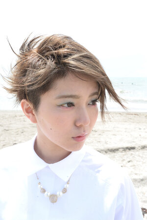 ショート ミディアム ツーブロックがアツいっ 個性的ヘアを楽しもう Hair