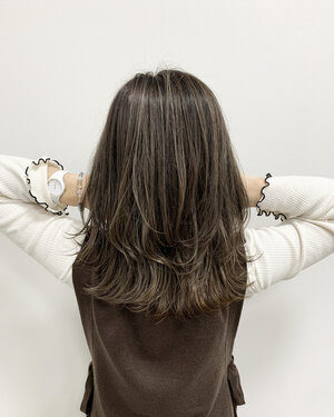 保存版 白髪が目立たないカラー 白髪にアッシュ系カラーは入るの Hair