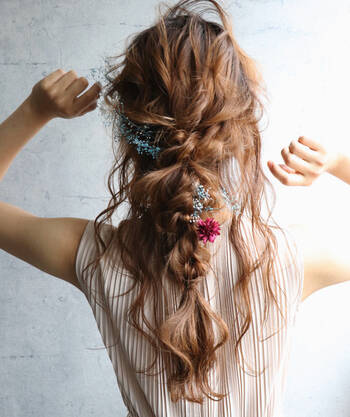 簡単な髪の編み込みのやり方はこれ マスターすればヘアアレンジが広がる Hair