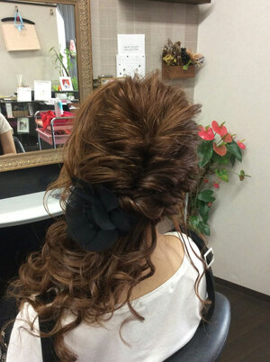 ナチュラルに大人可愛くなれる 今すぐ真似したいサイドテール大特集 Hair