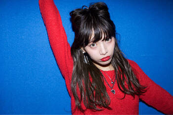 ハロウィンにやってみたいヘアアレンジ 派手なアレンジで気分も上がる Hair ハロウィンにやってみたいヘアアレンジ 派手なアレンジで気分も上がる Hair