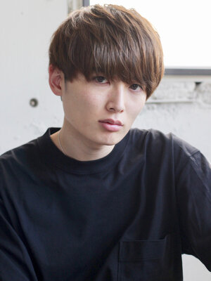 メンズのロングヘアスタイル10選 清潔感のある髪をキープする方法 Hair