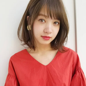 小顔見せ効果がスゴイ 芸能人もやっている触覚ヘアとは Hair