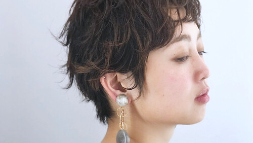 ショート パーマヘアでボーイッシュ エレガントまでなりたい髪型に Hair