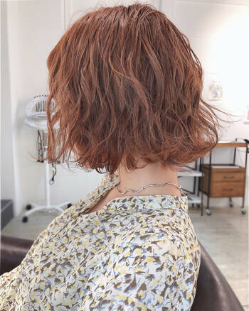 アプリコットオレンジで元気いっぱい キュートなヘアカラーカタログ Hair