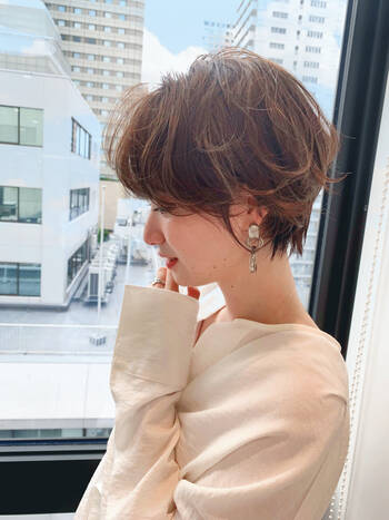 ショート パーマヘアでボーイッシュ エレガントまでなりたい髪型に Hair