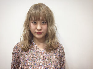 人気のハニーベージュカラー 愛され モテヘアカラーにシフトチェンジ Hair