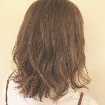学芸大学 自由が丘 田園調布のミディアムが得意な美容院 秋 Hair