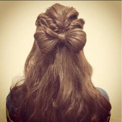 リボン 編み込みの推しアレンジ集 長さ別 髪型別にラインナップ Hair