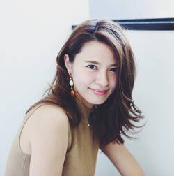 髪の分け目を変えるだけ 印象と運気を同時にアップさせる Hair