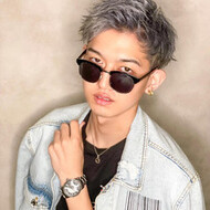 21年秋 シルバーアッシュのヘアスタイル 髪型 ヘアアレンジ一覧 Hair