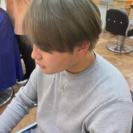 21年夏 シルバーアッシュのヘアスタイル 髪型 ヘアアレンジ一覧 Hair