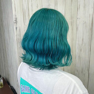 21年秋 エメラルドグリーンカラーのヘアスタイル 髪型 ヘアアレンジ一覧 Hair