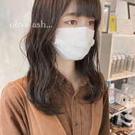 セミロング ナチュラル おしゃれさんと繋がりたい 21年春 髪型 アレンジのヘアカタログ Hair