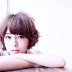 パーマ 30代 大人かわいい ゆるふわ Homie Tokyo 渋谷 坂本隆文 Hair