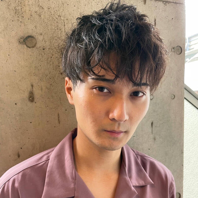 無造作パーマ メンズパーマ ナチュラル メンズヘア Minx Ricca 表参道 橋口 建太 Hair