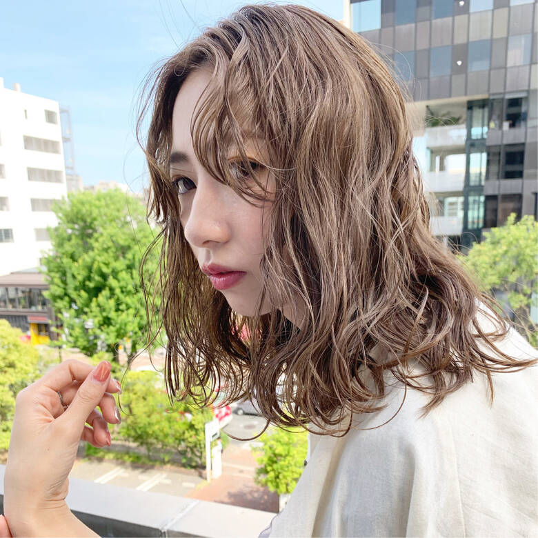 外国人風カラー 簡単ヘアアレンジ 透明感カラー ミディアム Havana 天神 中村明俊 4396 Hair