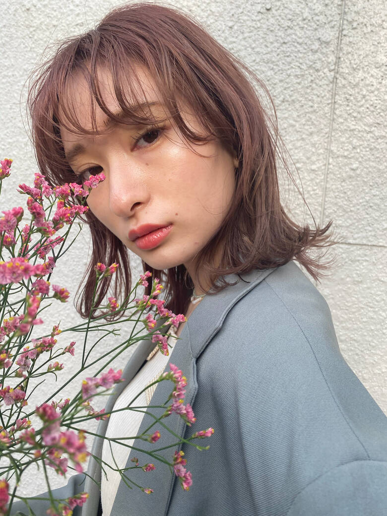 インナーカラー ミディアム ピンクベージュ ベージュ Saltwater南堀江 Mika Hair