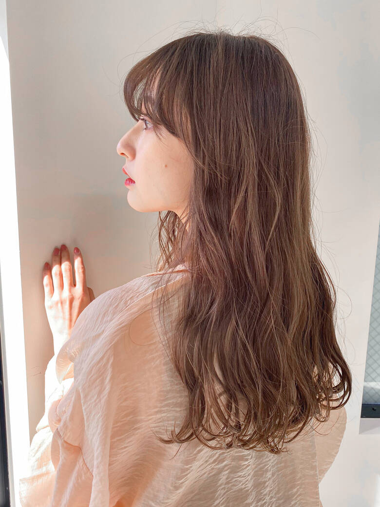 モカブラウン ナチュラル イルミナカラー ナチュラルベージュ Dyplus 表参道 堀切 瑚花 Hair