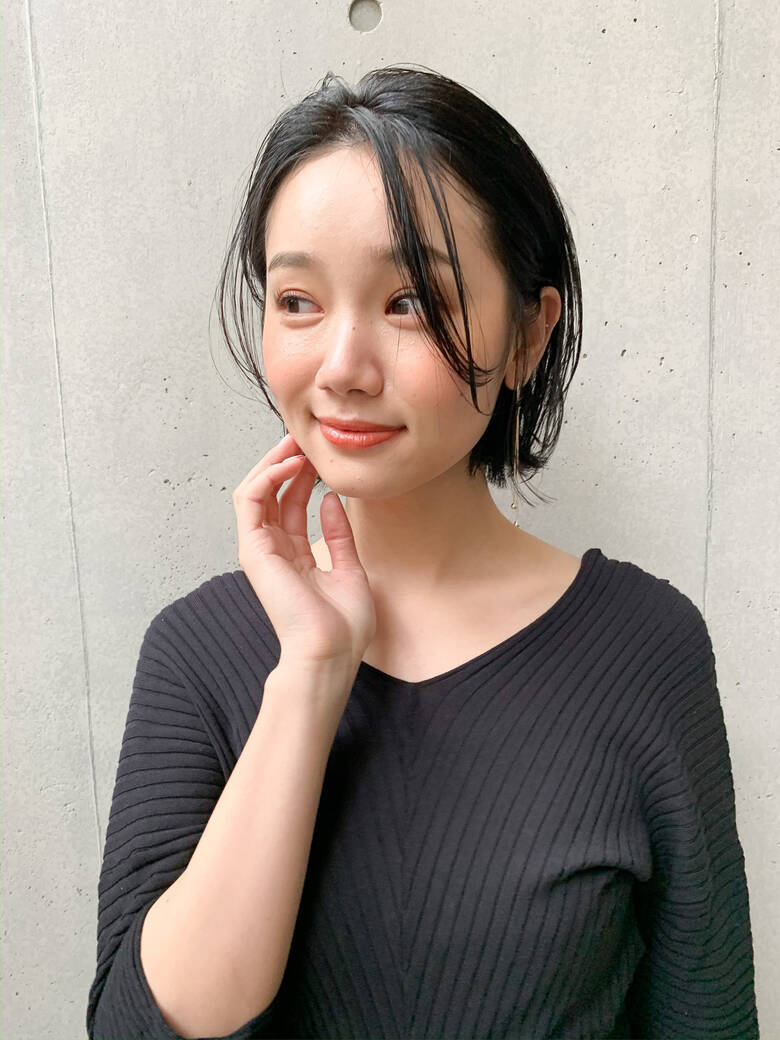 切りっぱなしボブ ナチュラル 大人ショート 外ハネボブ Ain 前髪 後れ毛 顔周りこだわり 北野愛 Hair