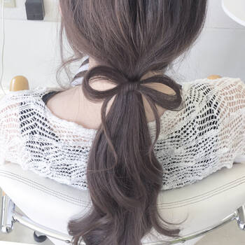 女らしさ全開 自分の髪の毛でつくるリボンヘアアレンジのやりかた Hair
