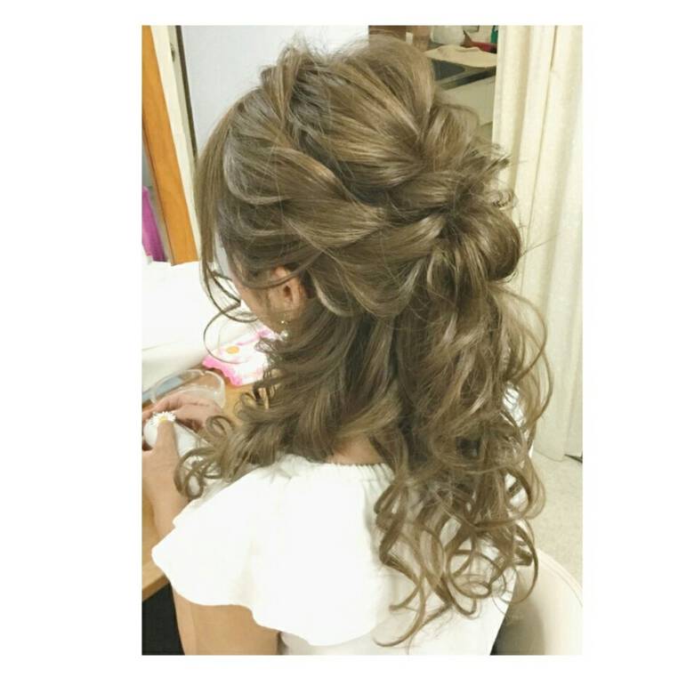 大人かわいい ゆるふわ ヘアアレンジ ロング Cure Chisa Hair