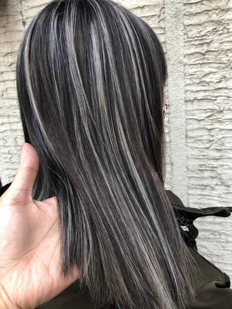 ナチュラル 外国人風カラー 大人ハイライト セミロング Carpe Diem 筒井 隆由 Hair