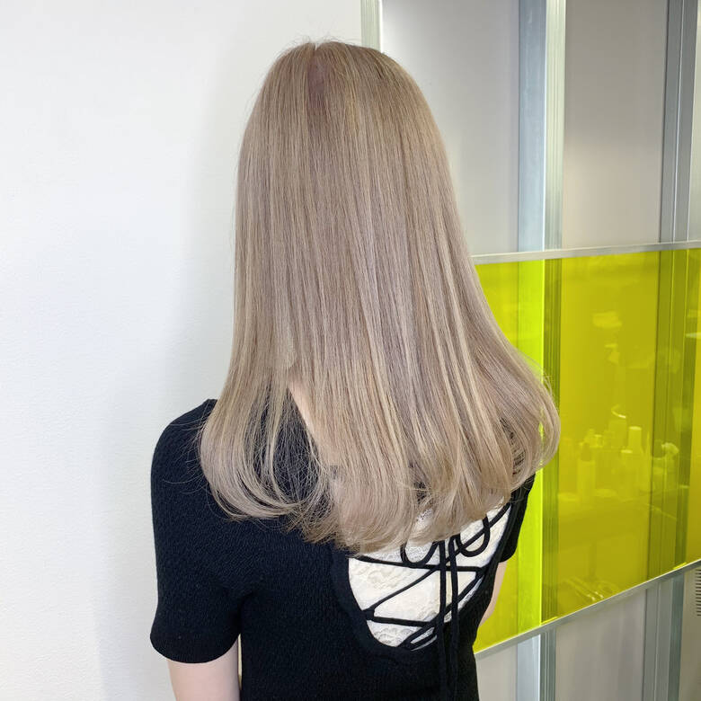 透明感 ハイトーンカラー 最新トリートメント ロング Lilley Lilley 福岡丈莞 Hair 透明感 ハイトーンカラー 最新トリートメント ロング Lilley Lilley 福岡丈莞 Hair