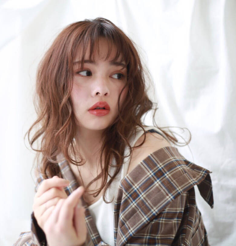 ナチュラル インナーカラー ベリーショート セミロング W ワット 新宿店 吉成一弥 Hair