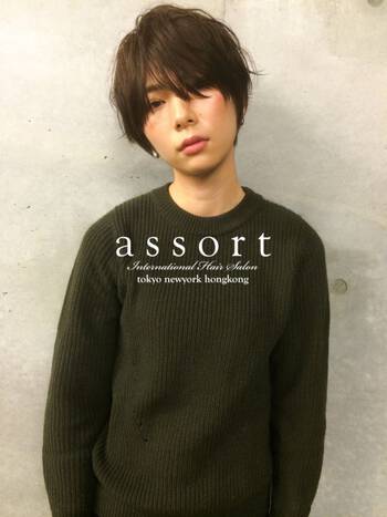 定番冬服の出番 ニットに合うヘアスタイル探し ショート編 Hair 定番冬服の出番 ニットに合うヘアスタイル探し ショート編 Hair