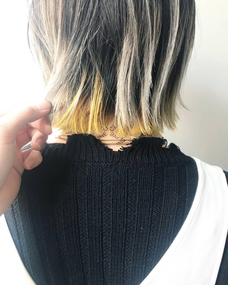 ホワイトシルバー 切りっぱなしボブ インナーカラー グラデーションカラー Mod S Hair仙台parco店 遠藤広陵 Hair ホワイトシルバー 切りっぱなしボブ インナーカラー グラデーションカラー Mod S Hair仙台parco店 遠藤広陵 Hair