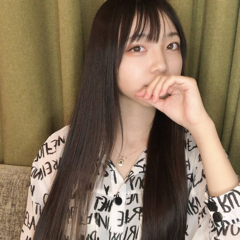ヴィーナスコレクション ナチュラル ロング ストレート レノン Hair ヴィーナスコレクション ナチュラル ロング ストレート レノン Hair