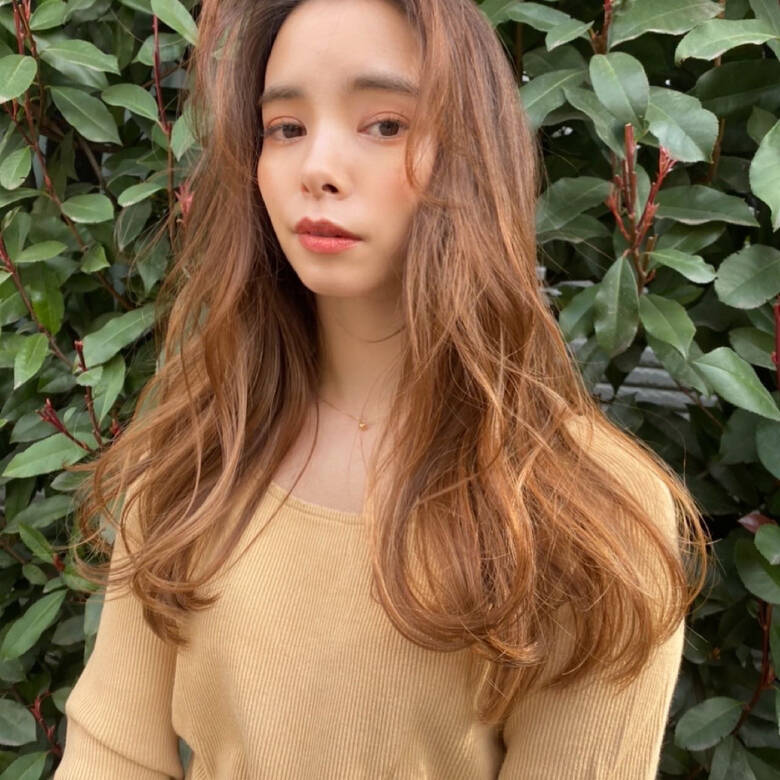 小顔ヘア 簡単スタイリング 韓国ヘア セミロング Gigi 表参道 Gigi 鹿間真悠子 Hair 小顔ヘア 簡単スタイリング 韓国ヘア セミロング Gigi 表参道 Gigi 鹿間真悠子 Hair
