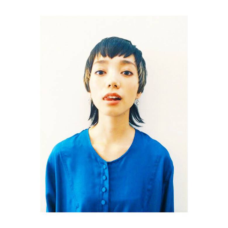 ショート オン眉 ダブルカラー ウルフカット Ooo Yy Daiki Hair