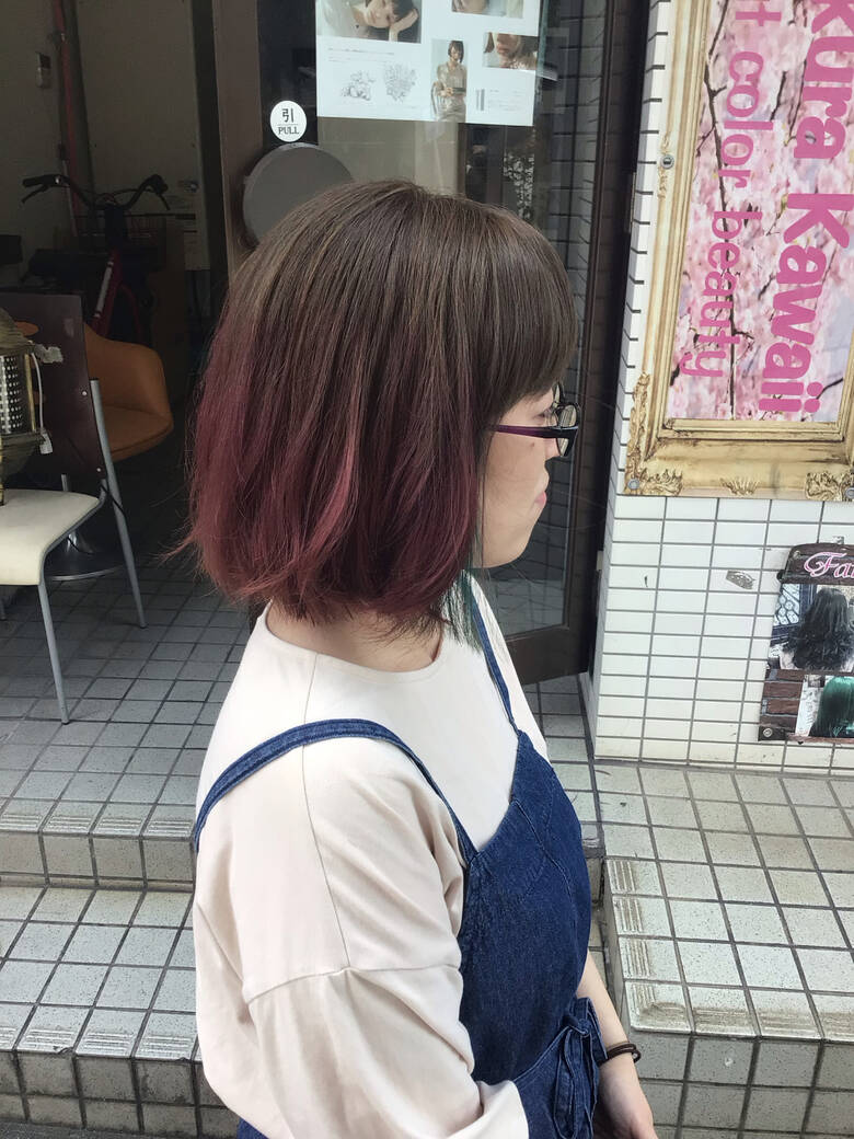 インナーカラー ミニボブ 切りっぱなしボブ ショートボブ 美容室sakura Kawaii 喜田 邦彦 6514 Hair