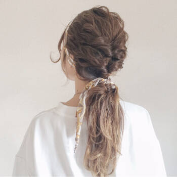 忙しい朝でも簡単可愛い アップヘアスタイル10選 Hair