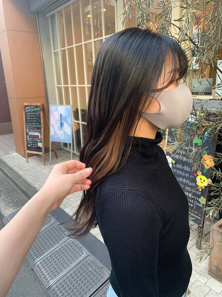 インナーカラー ナチュラル ロング イヤリングカラー Neolive Aim 前田桃花 Hair