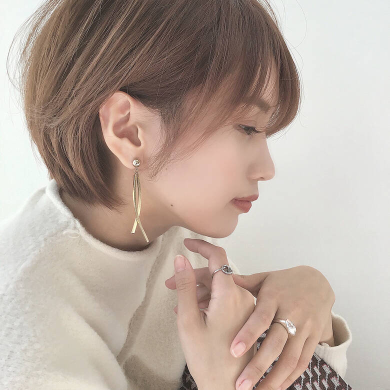 ナチュラル ショート ベージュカラー 耳かけ Gallaria Elegante 名駅 田中秀樹 5593 Hair