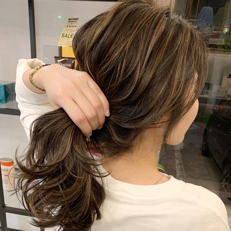 エクステ コントラストハイライト セミロング ストリート Route 仲井間 誠也 Hair