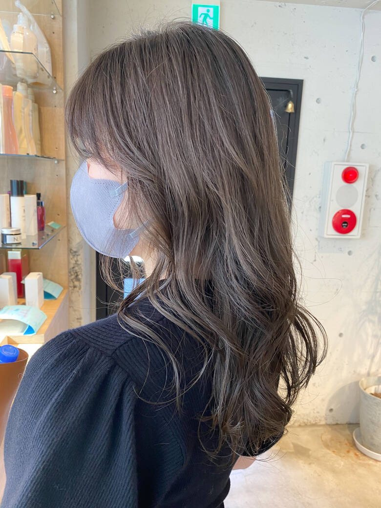 ミディアム アッシュグレージュ ベージュ ナチュラル Dydi 表参道 松崎来未 Hair