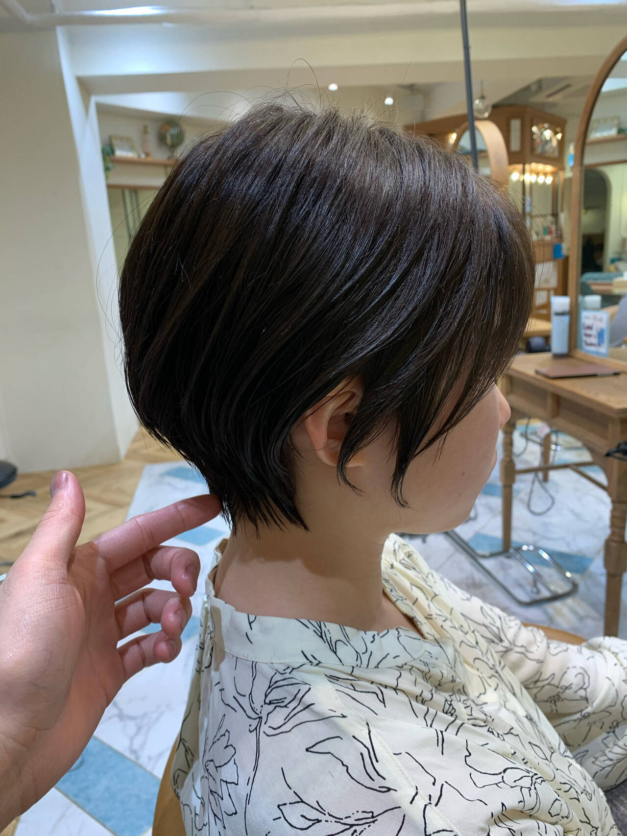 ショート 前下がりショート 可愛い ふんわり×Lond ange×山口 健太×544823【HAIR】