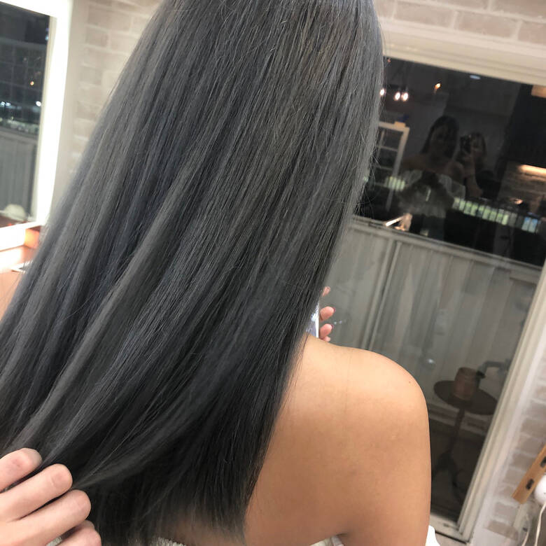 ロング ハイトーンカラー モード グレー Richer Hairsalon リシェル渋谷 勝又舞夏 Hair