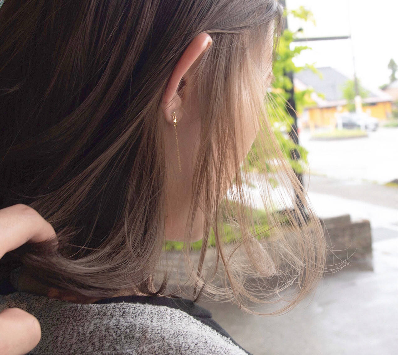 ベージュ ボブ インナーカラー インナーカラーグレージュ 5koyomi ニシモリ ショウヘイ Hair