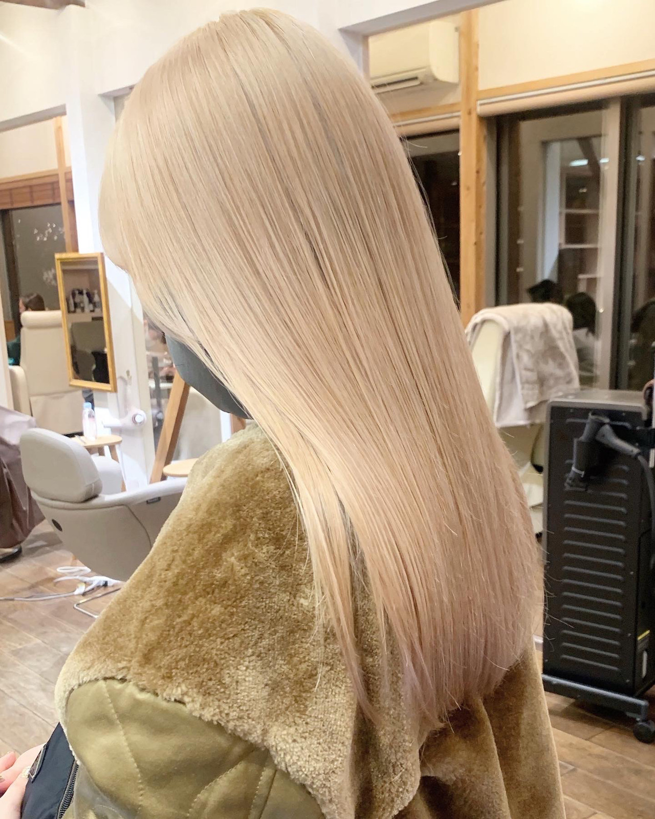 北欧系カラー ブロンド ミルクティーベージュボブ ウィック フルウィッグ Tonosycolores Com
