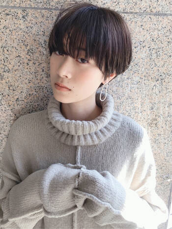 ショートヘアに似合うコートのおすすめ着こなし Hair