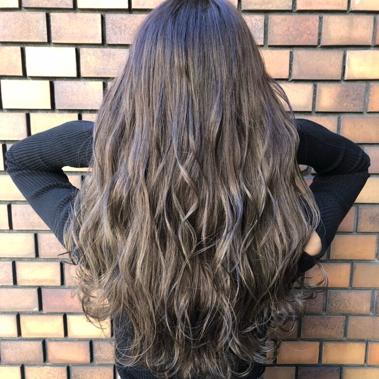 ミルクティーベージュ 外国人風カラー ミルクティー デート B Ashアメ村 店長 中村 賢人 Hair