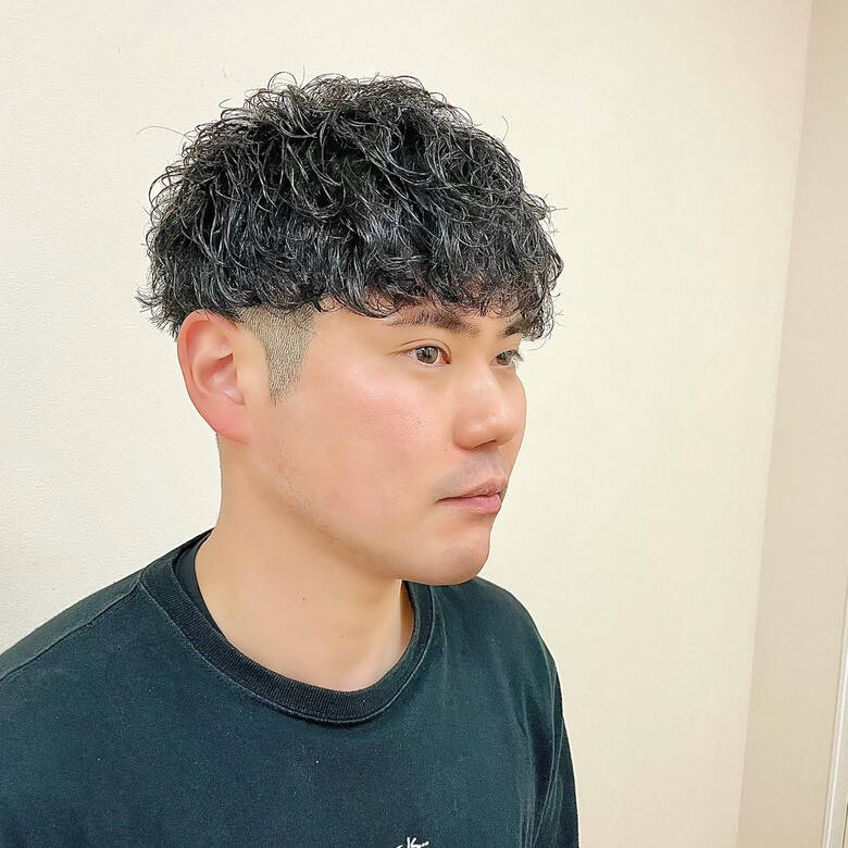 ストリート メンズパーマ メンズマッシュ ツーブロック Barber The Dope ナカザワ リョウ メンズ カット フェード Hair