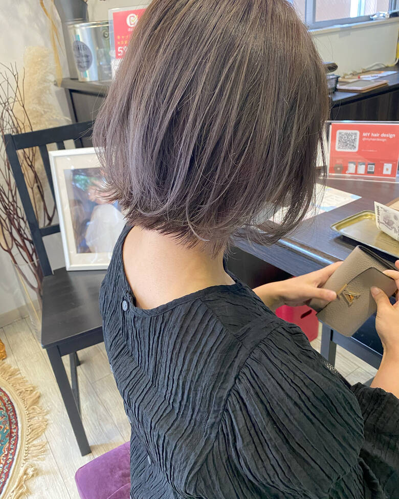 ラベンダーグレージュ ナチュラル ボブ ダブルカラー She 中内田沙織 Hair