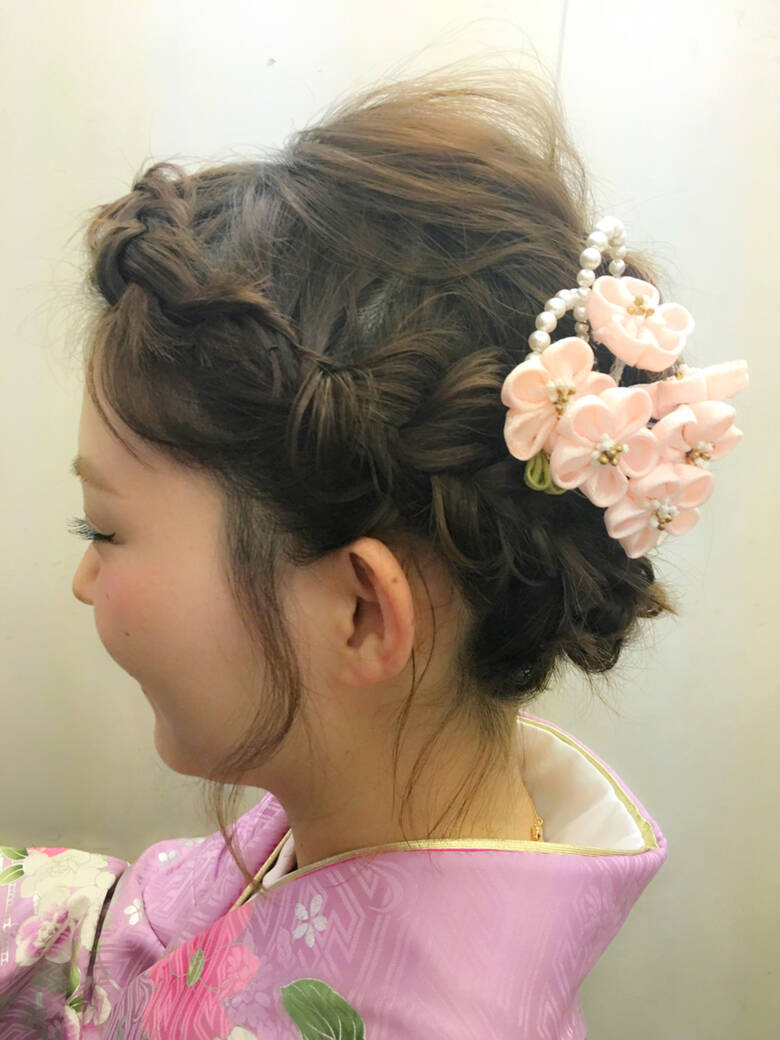 袴 ナチュラル くるりんぱ 編み込み Old Chiho Hair 袴 ナチュラル くるりんぱ 編み込み Old Chiho Hair
